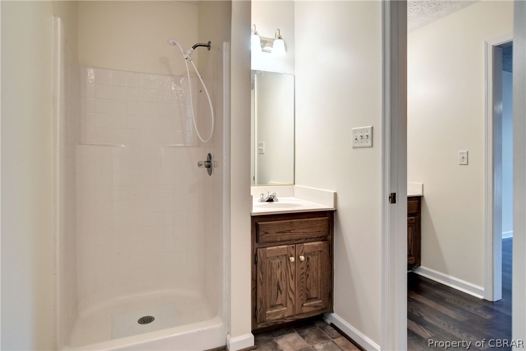3401 Enos Road Gloucester, VA 23061 - Photo 22 of 34 Master Bath