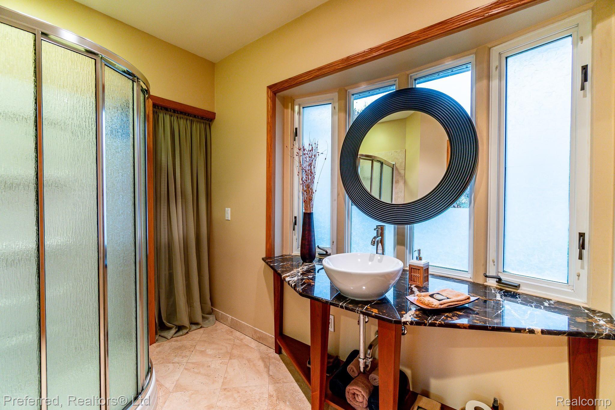 6475 North Beck Road Canton, MI 48187 - Photo 16 of 32 Untitled-18.jpg