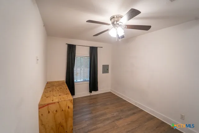 $1,495 | 1006 West North Street, Victoria, TX 77901