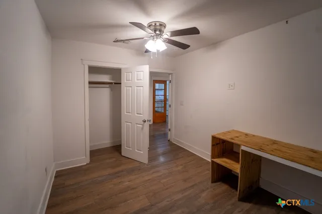 $1,495 | 1006 West North Street, Victoria, TX 77901