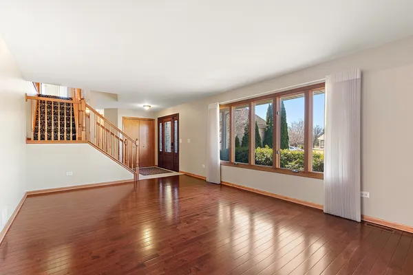 $679,000 | 17915 Crooked Creek Court, Orland Park, IL 60467