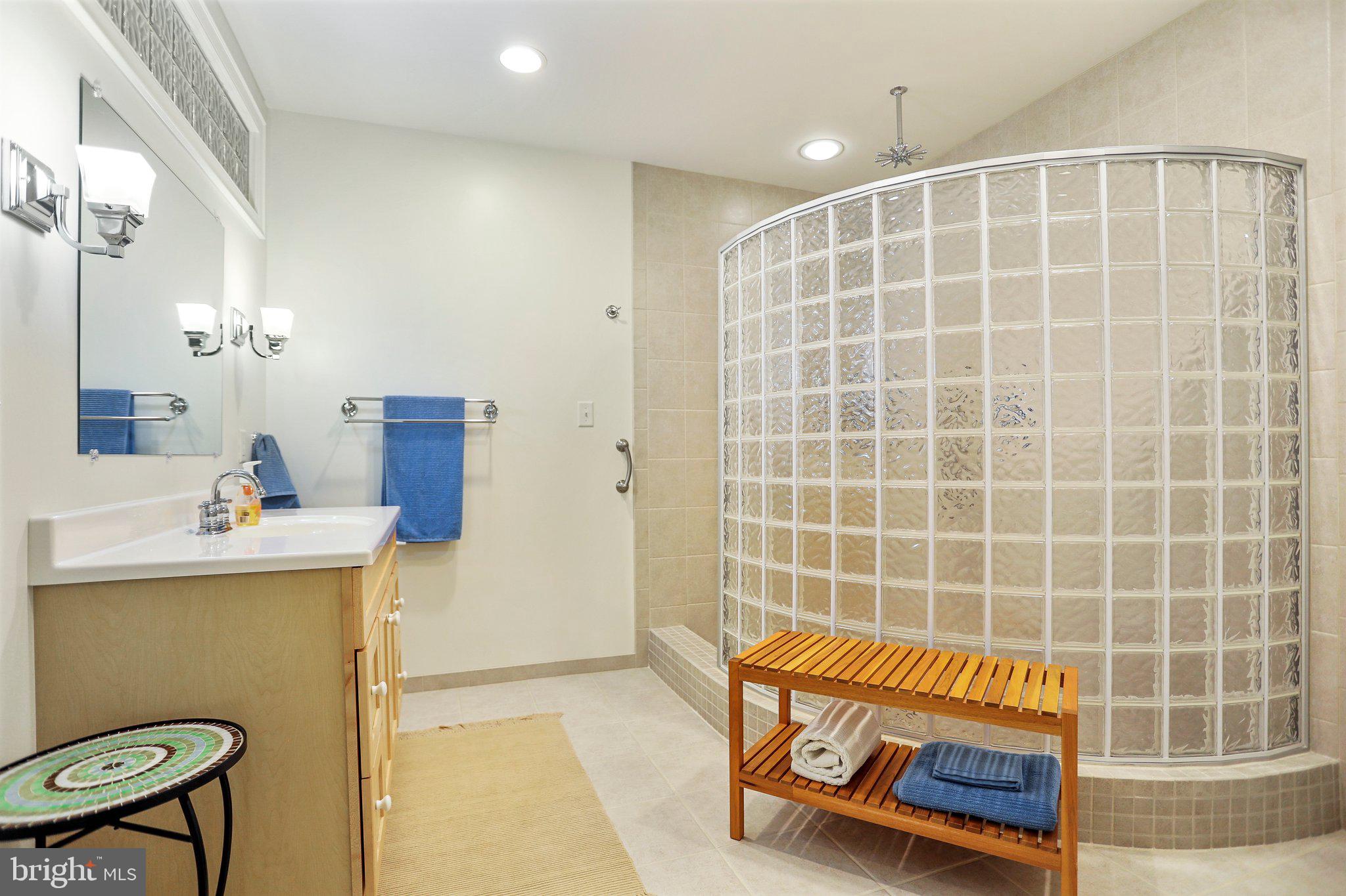 12260 Weller Road Monrovia, MD 21770 - Photo 44 of 76 Bath shared by bedroom 2 and 3