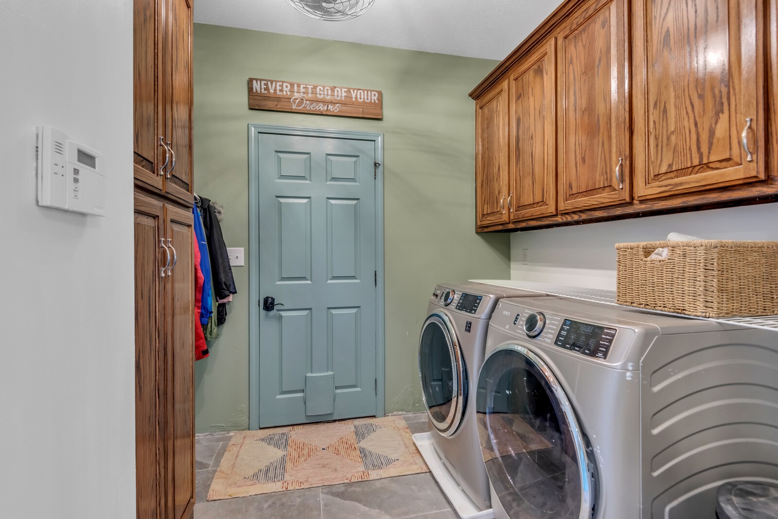 285 Heggie Road Erin, TN 37061 - Photo 18 of 50 a utility room with dryer and washer