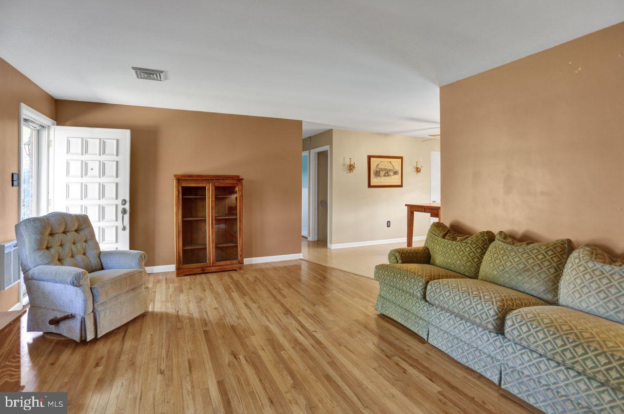 3534 Rosewood Road Reading, PA 19605 - Photo 8 of 38 Gallery Image 8