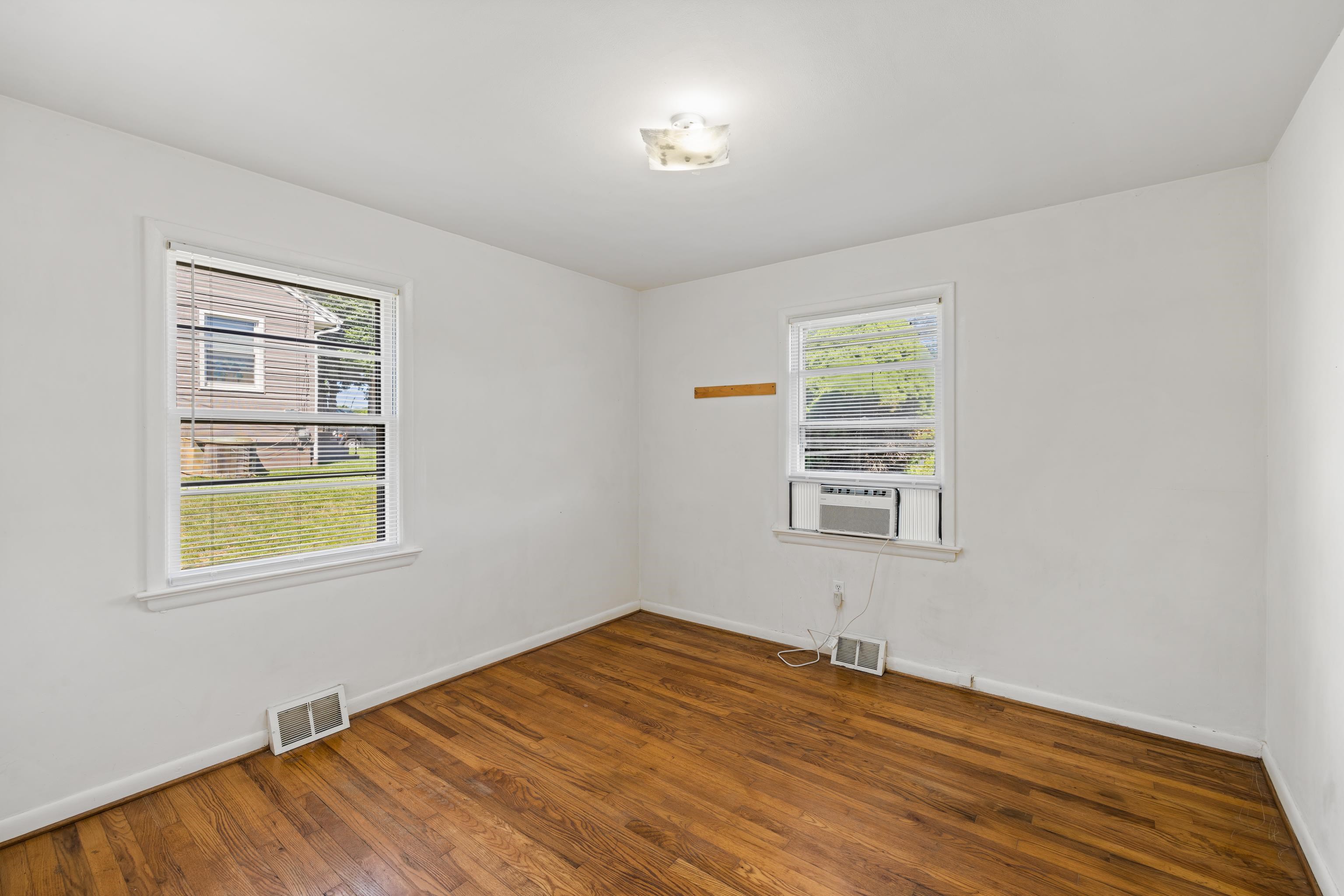 303 Devon Road Staunton, VA 24401 - Photo 30 of 45