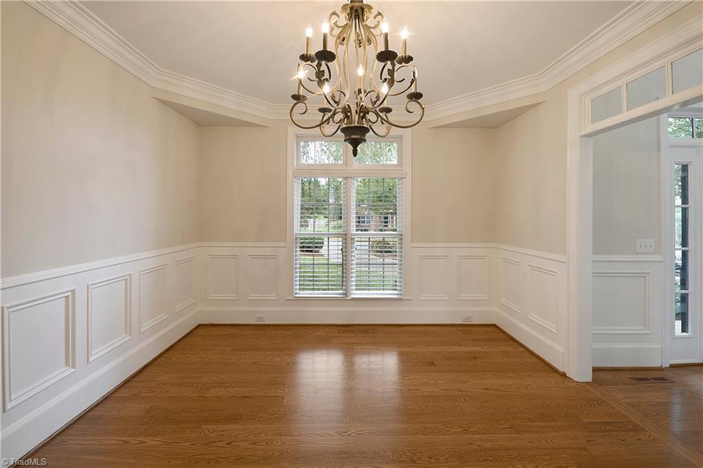 132 Windrush Road Winston-Salem, NC 27106 - Photo 4 of 49 Gallery Image 4