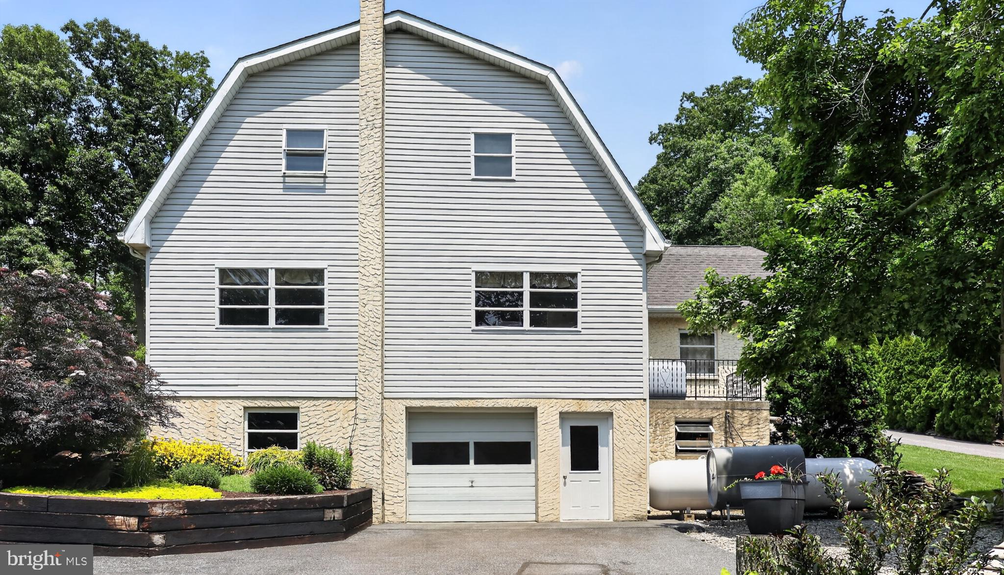 257 Hill Road New Holland, PA 17557 - Photo 45 of 94 Charming home with modern appeal.