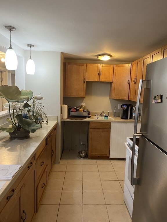 11 Clarendon Road Auburn, MA 01501 - Photo 3 of 14 Gallery Image 3