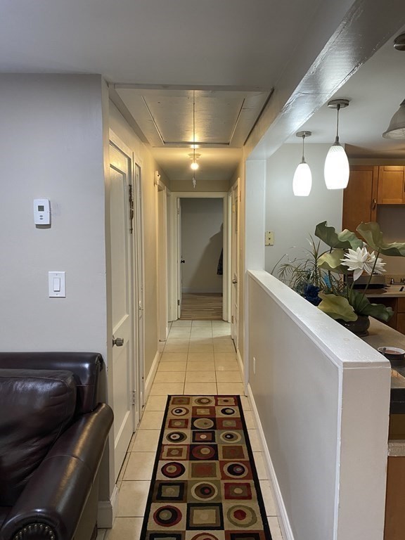 11 Clarendon Road Auburn, MA 01501 - Photo 4 of 14 Gallery Image 4