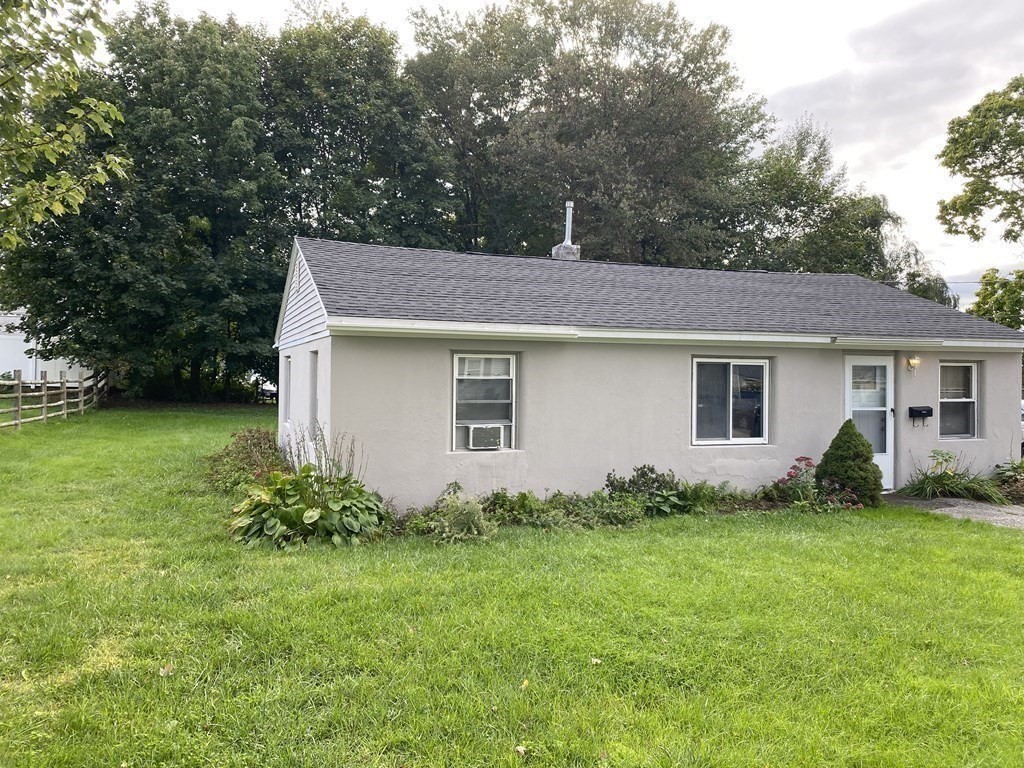 11 Clarendon Road Auburn, MA 01501 - Photo 10 of 14 Gallery Image 10