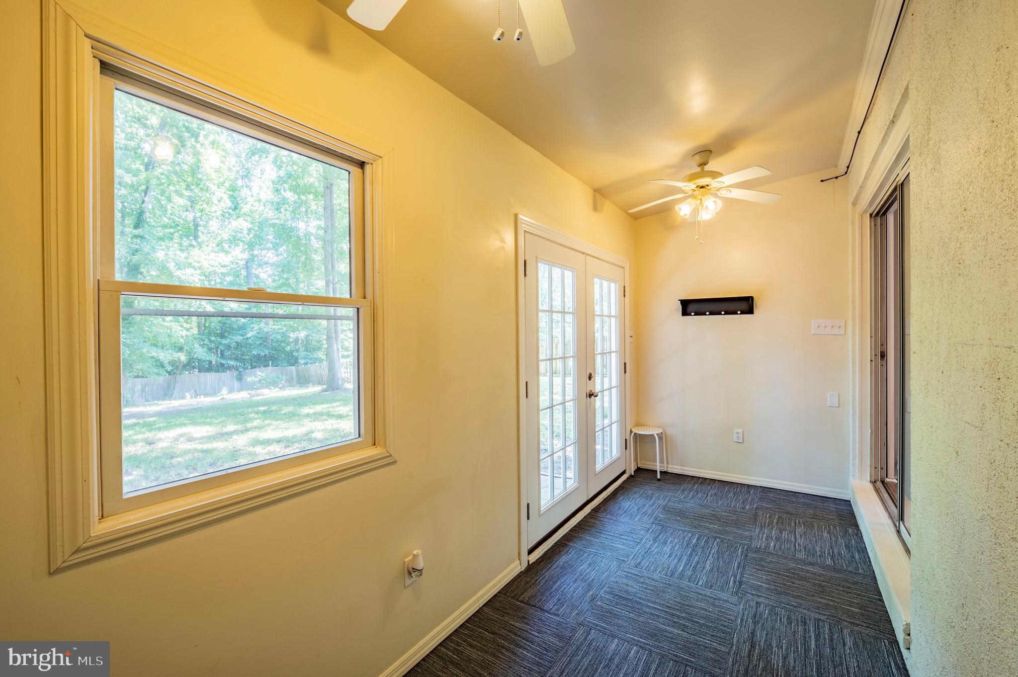 24670 Morgan Road Hollywood, MD 20636 - Photo 12 of 65 Enclosed Patio