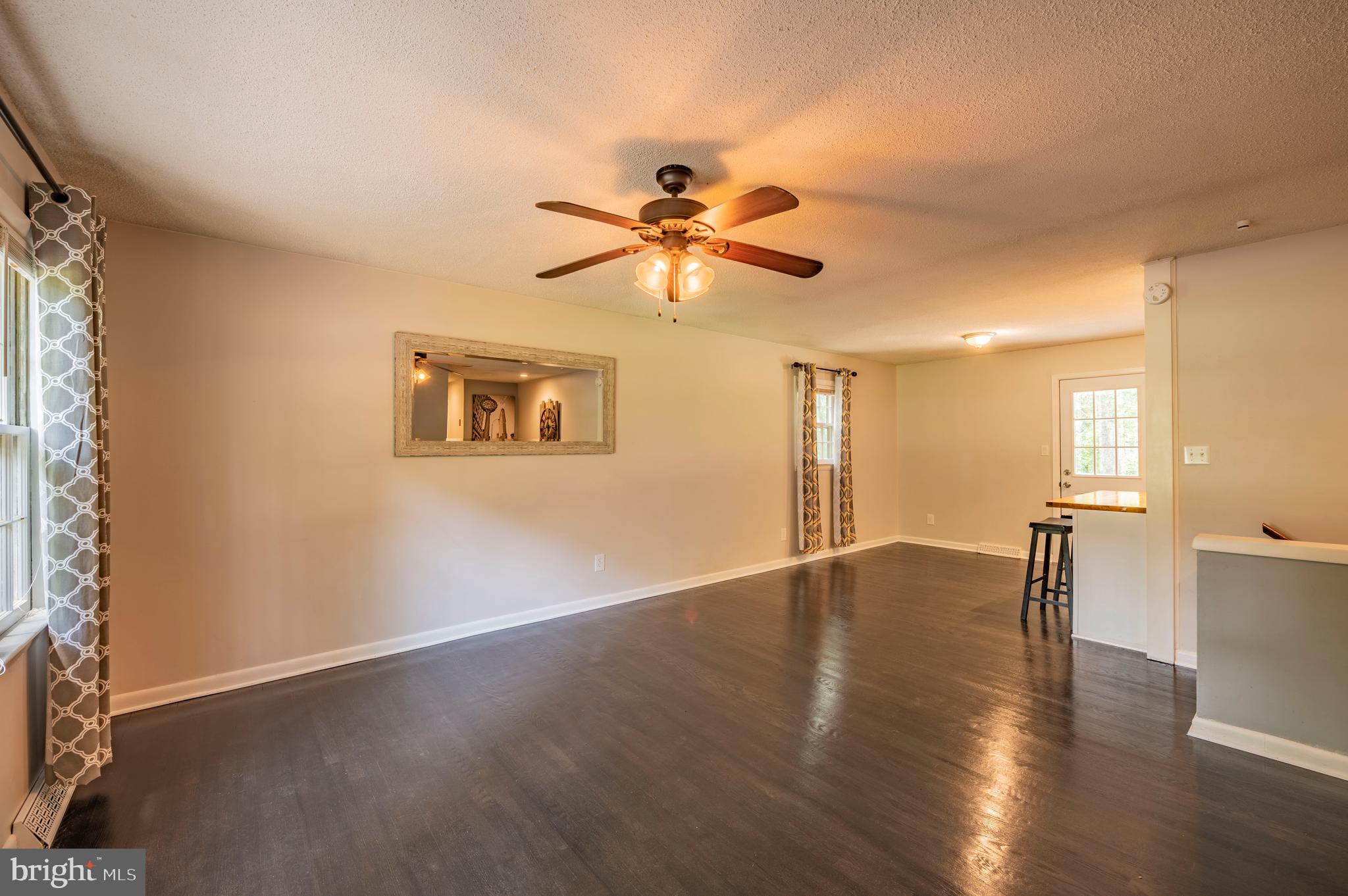 24670 Morgan Road Hollywood, MD 20636 - Photo 23 of 65 Living Room facing Dining Room