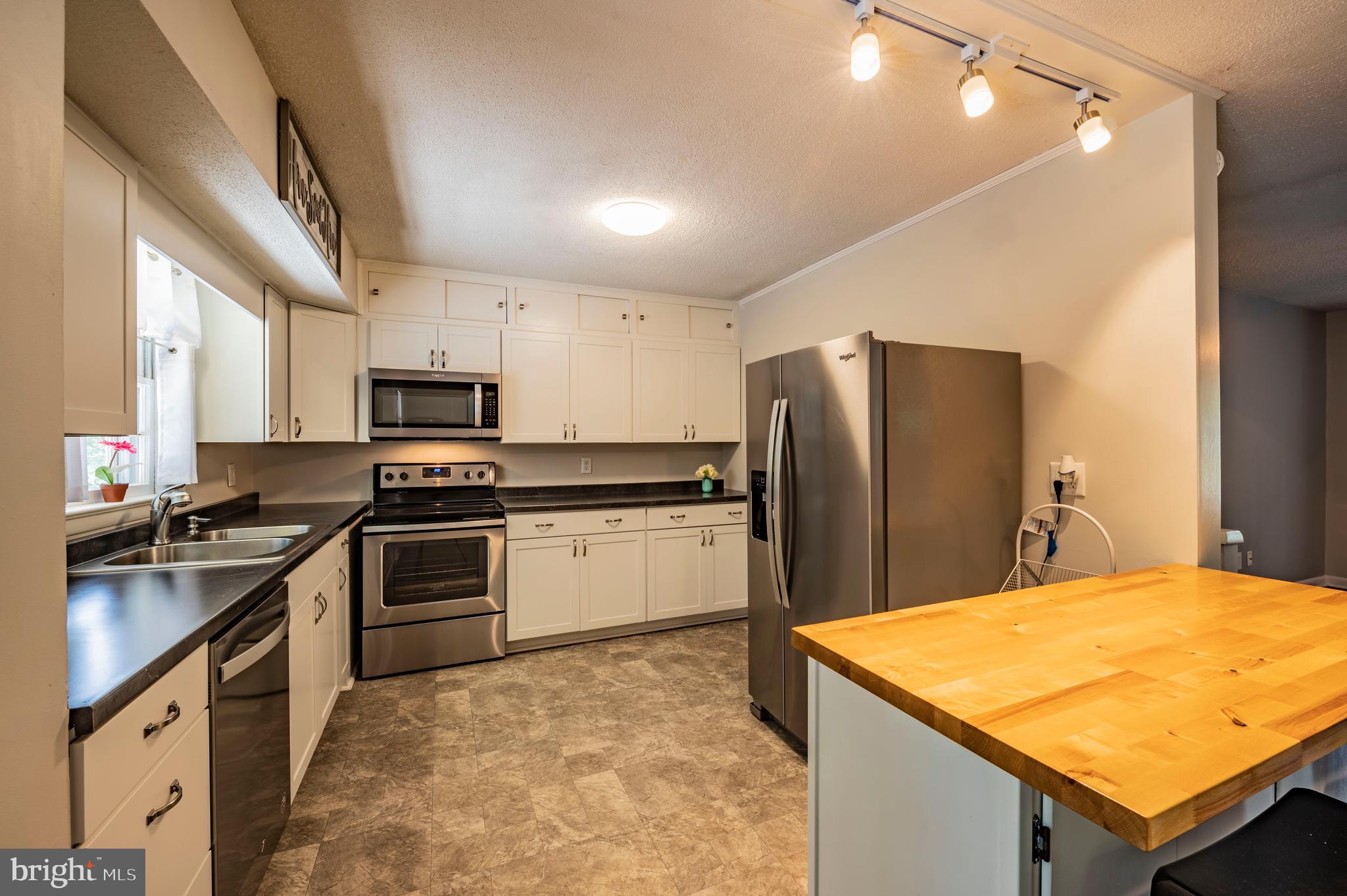 24670 Morgan Road Hollywood, MD 20636 - Photo 26 of 65 Remodeled Kitchen