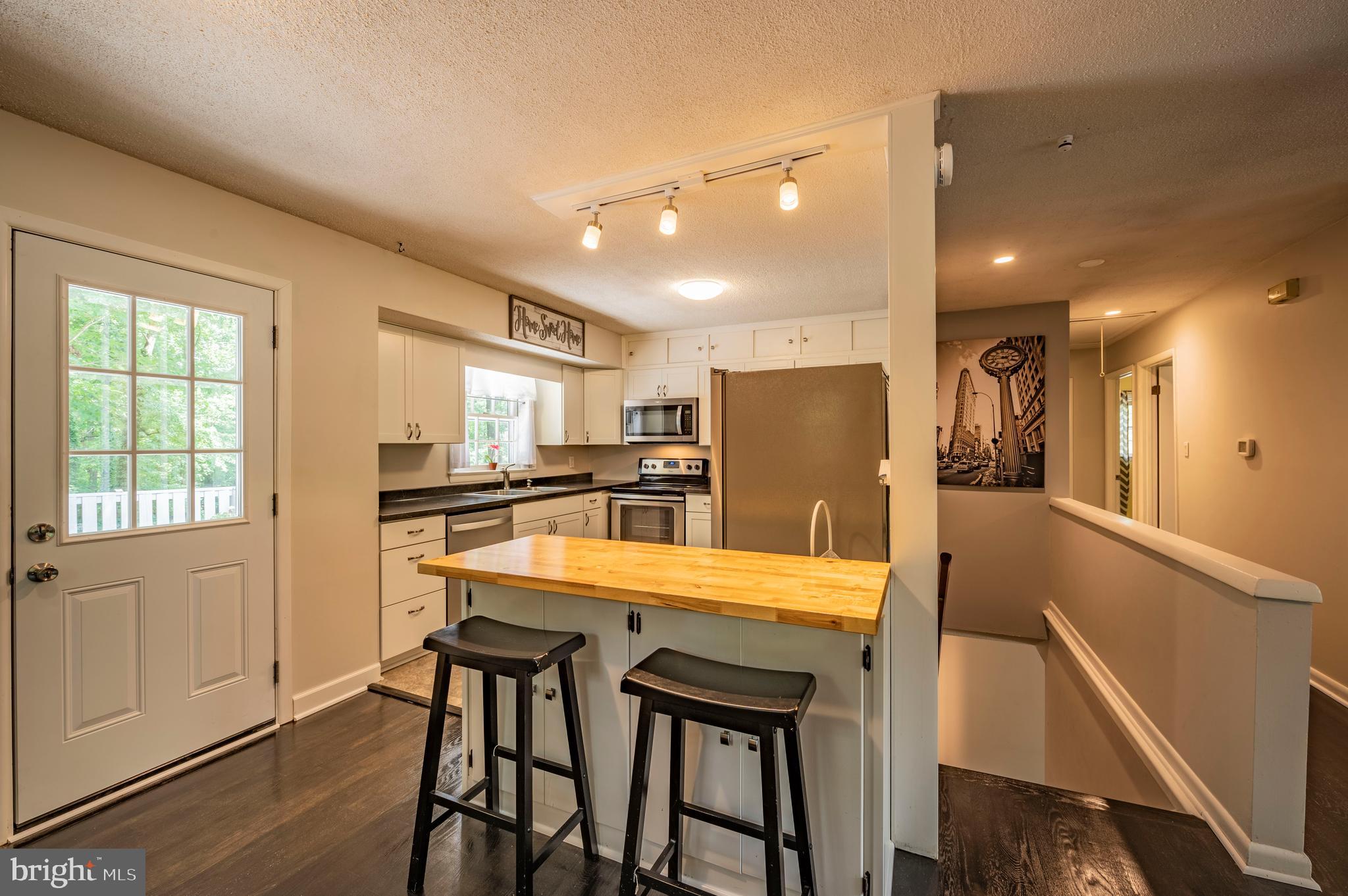 24670 Morgan Road Hollywood, MD 20636 - Photo 27 of 65 Breakfast Bar with Butcher Block Counter