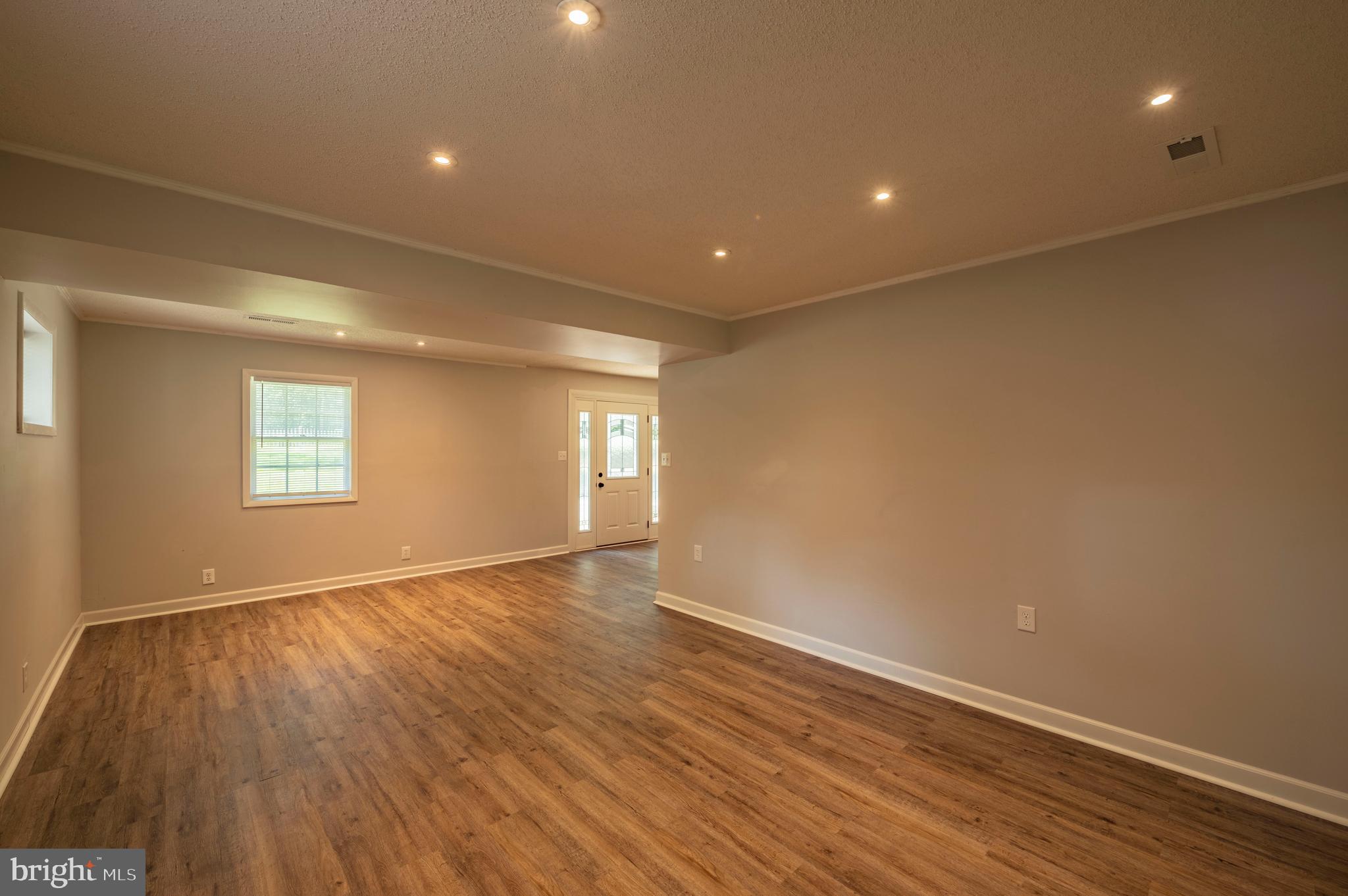 24670 Morgan Road Hollywood, MD 20636 - Photo 9 of 65 Family Room facing Front Door