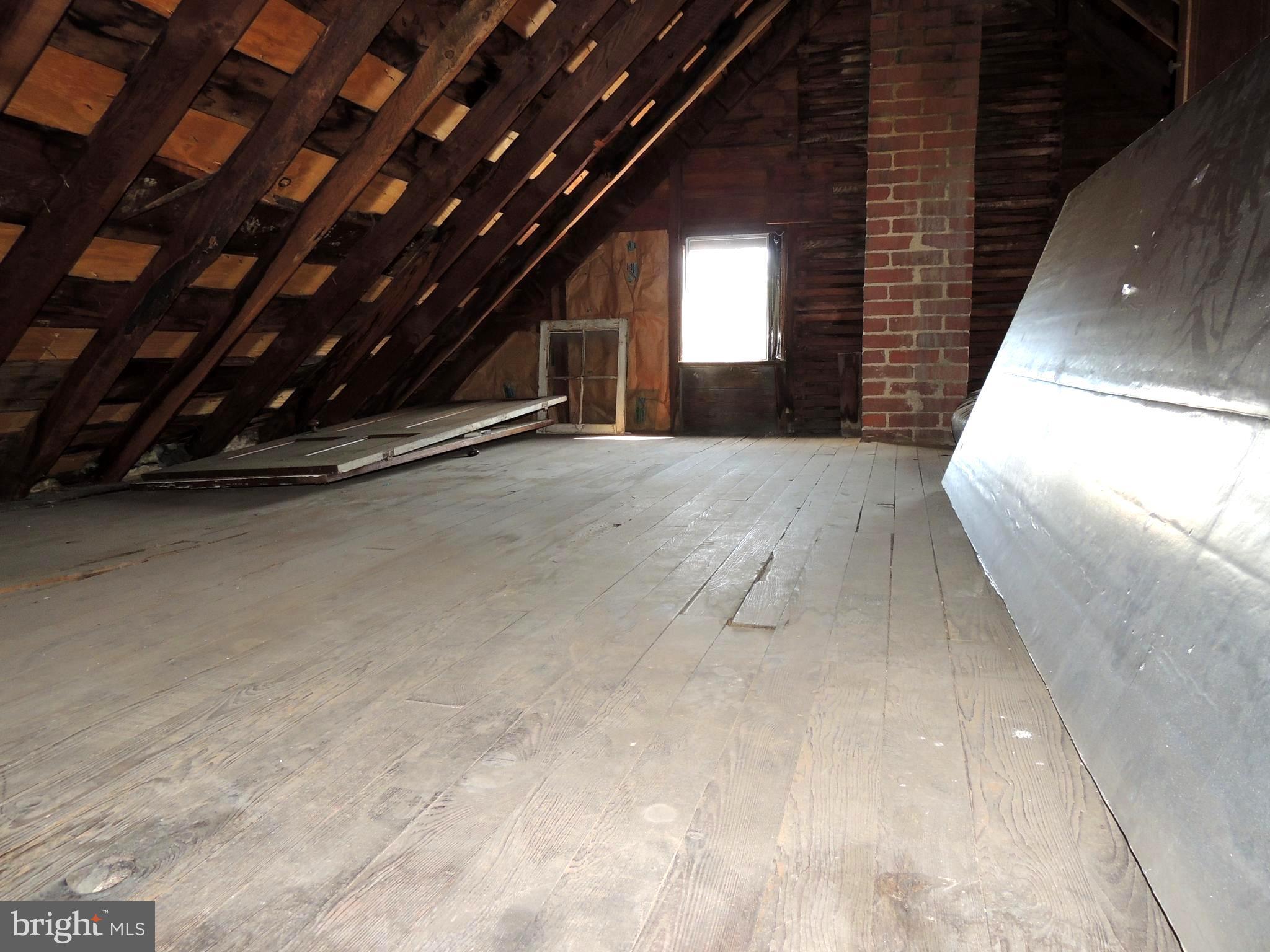 1421 Long Corner Road Mount Airy, MD 21771 - Photo 18 of 27 a view of an empty room