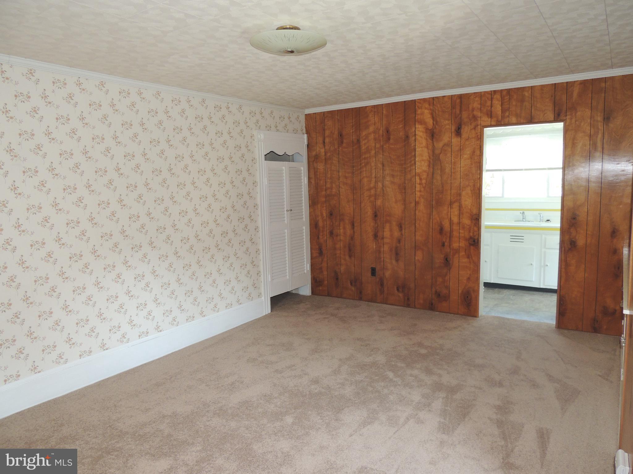 1421 Long Corner Road Mount Airy, MD 21771 - Photo 5 of 27 an empty room with closet
