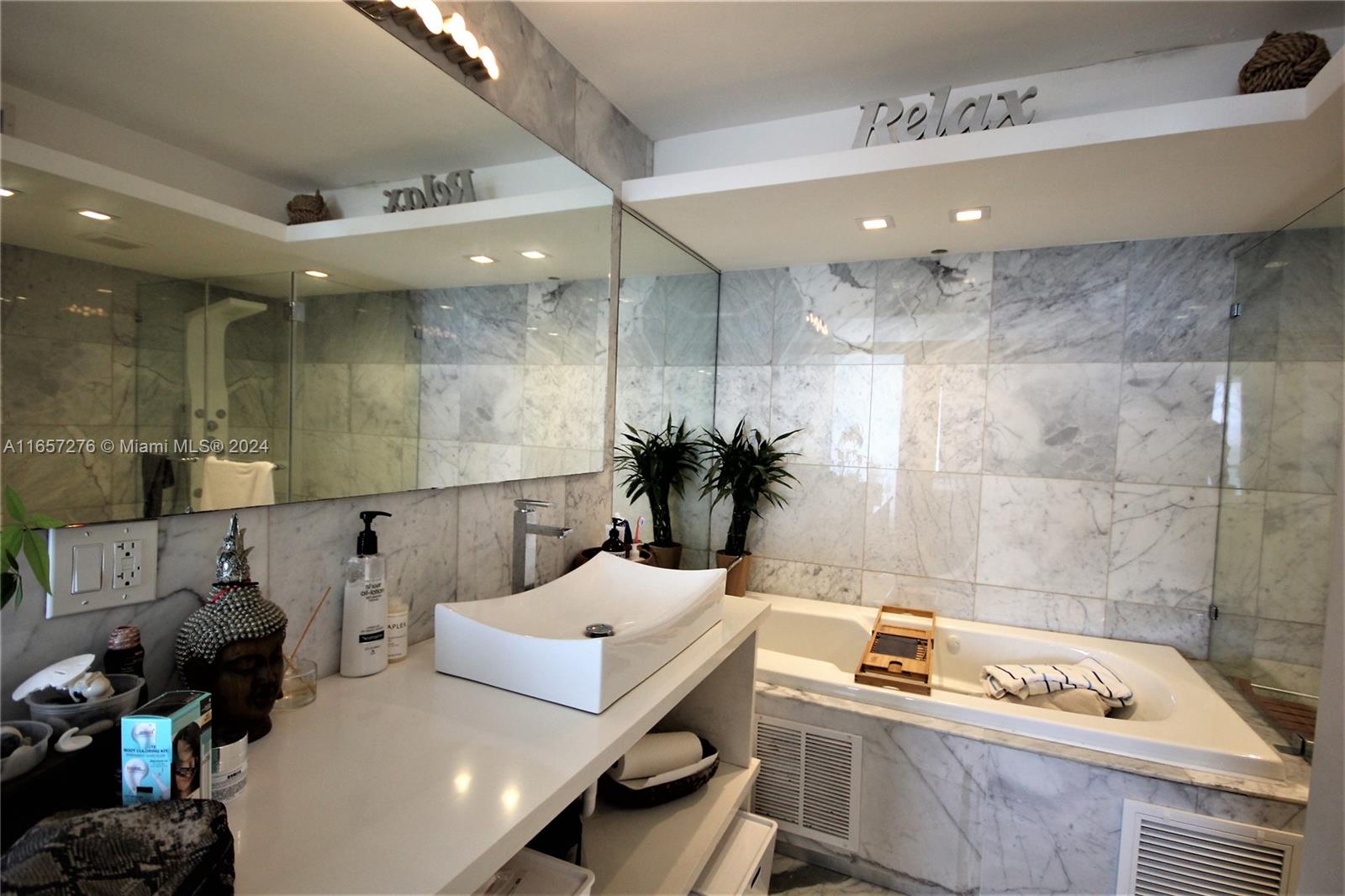 5151 Collins Avenue, Unit 933 Miami Beach, FL 33140 - Photo 11 of 62