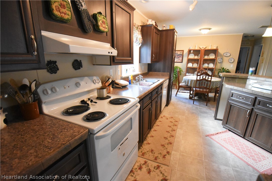 1690 Hurst Road Sebring, FL 33870 - Photo 3 of 30 Gallery Image 3