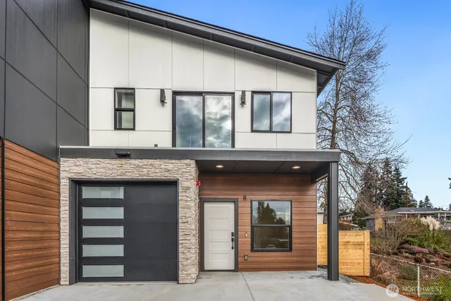 $530,000 | 910 South 138th Street, Unit B, Burien, WA 98168