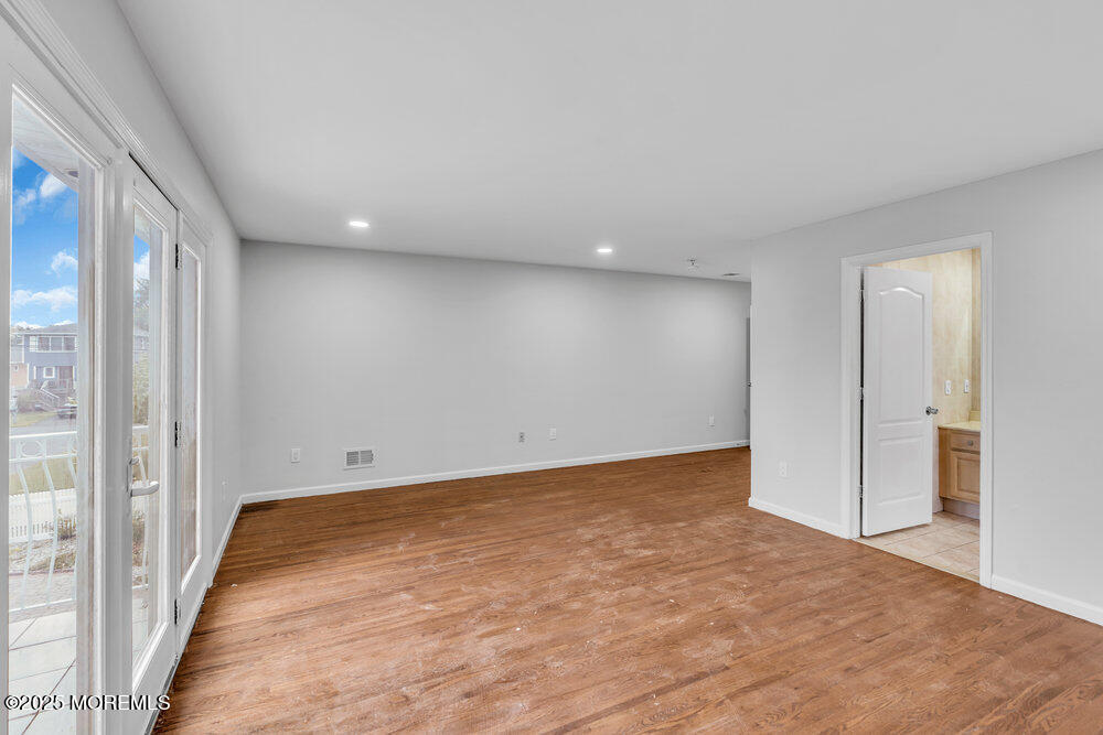 52 16th Street Toms River, NJ 08753 - Photo 24 of 44 a view of room