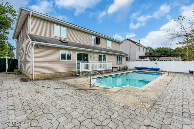 $779,000 | 52 16th Street, Toms River, NJ 08753