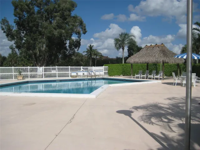 $2,600 | 16051 Blatt Boulevard, Unit 310, Weston, FL 33326