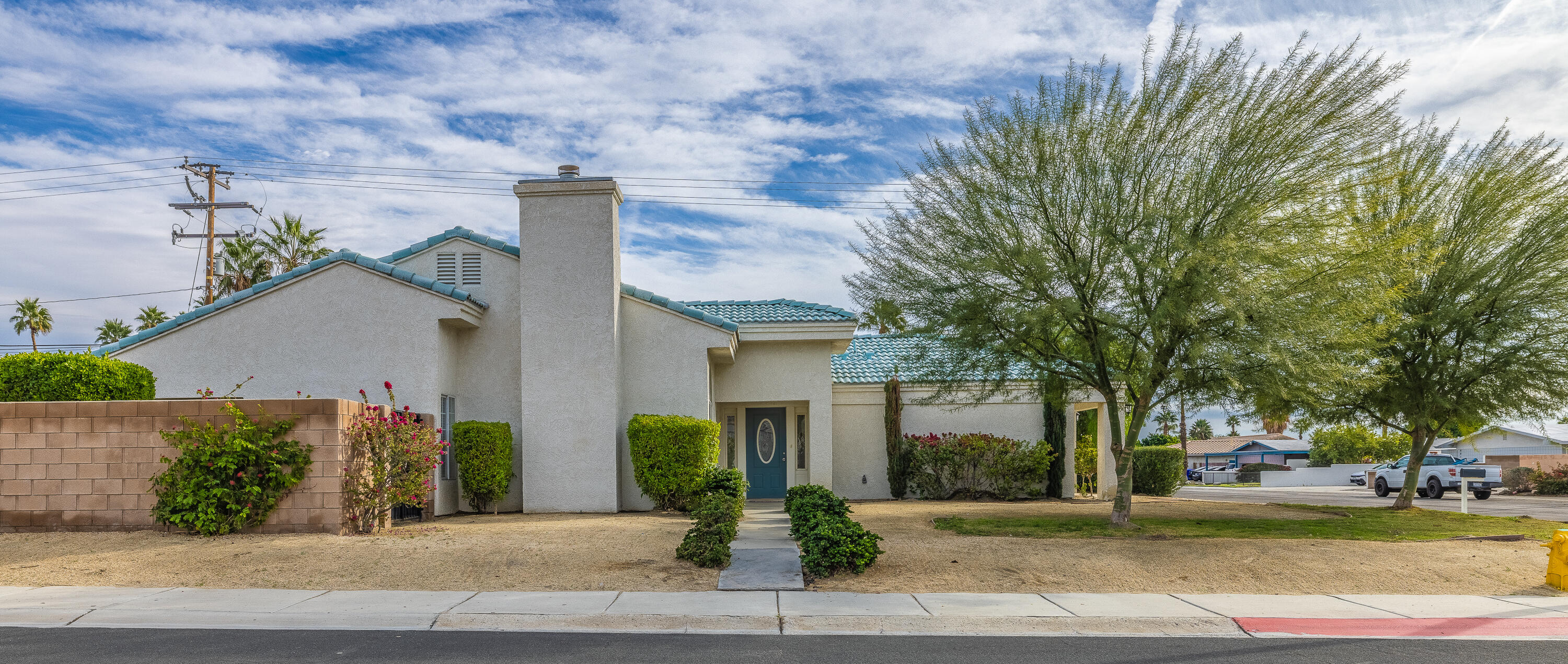 68090 Santelmo Road Cathedral City, CA 92234 - Photo 2 of 29 mls ready -1-9