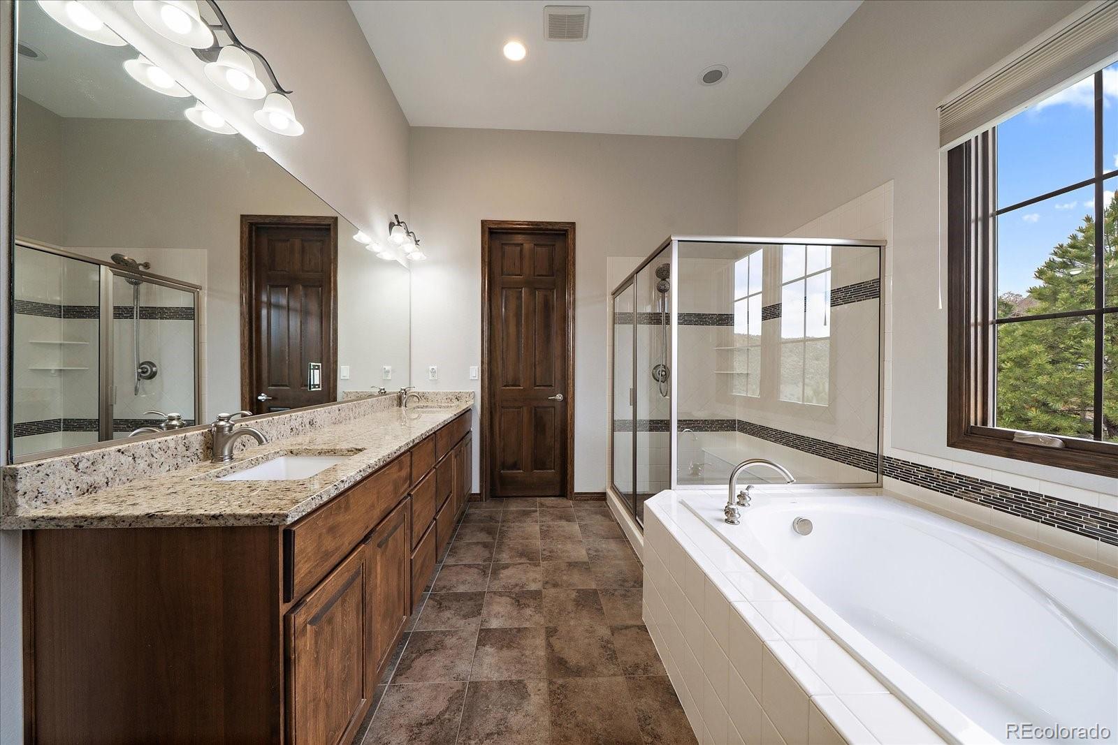8000 Raphael Lane Littleton, CO 80125 - Photo 19 of 50