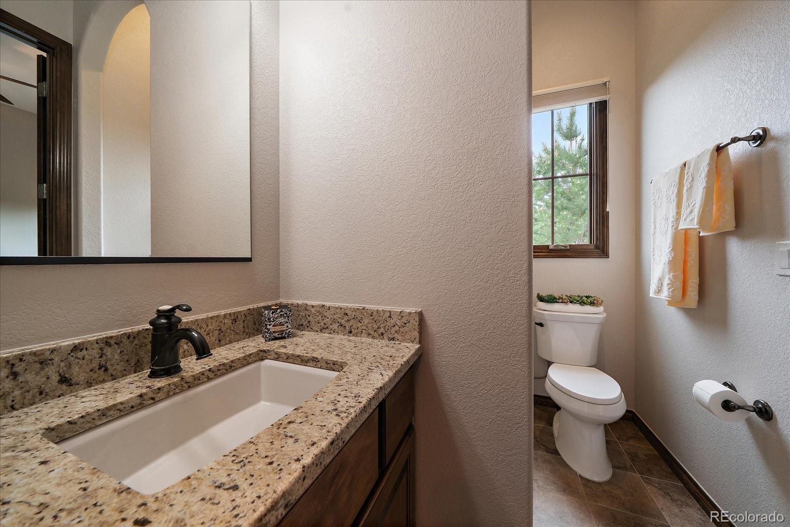 8000 Raphael Lane Littleton, CO 80125 - Photo 25 of 50