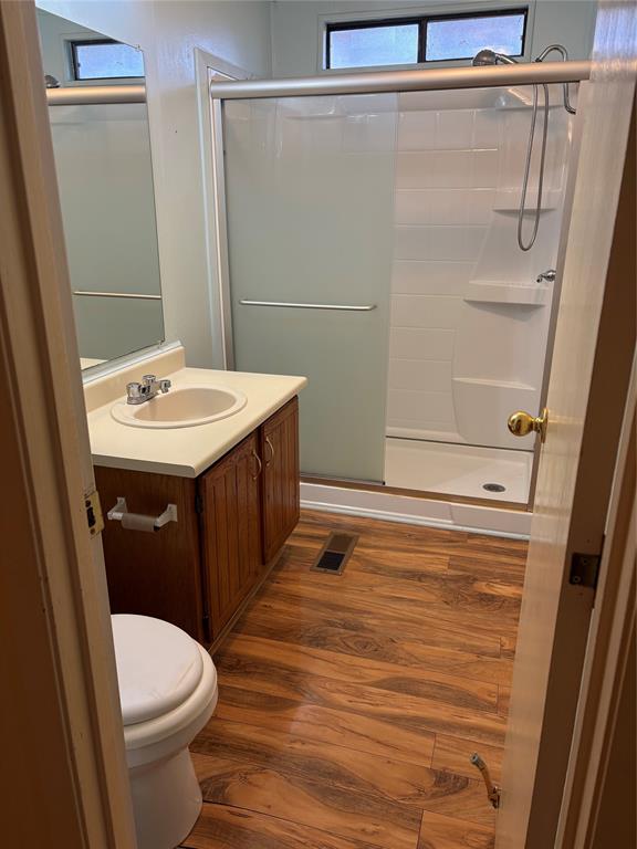 514 Fish Haven Road Graford, TX 76449 - Photo 14 of 21 a bathroom with a sink a toilet and shower