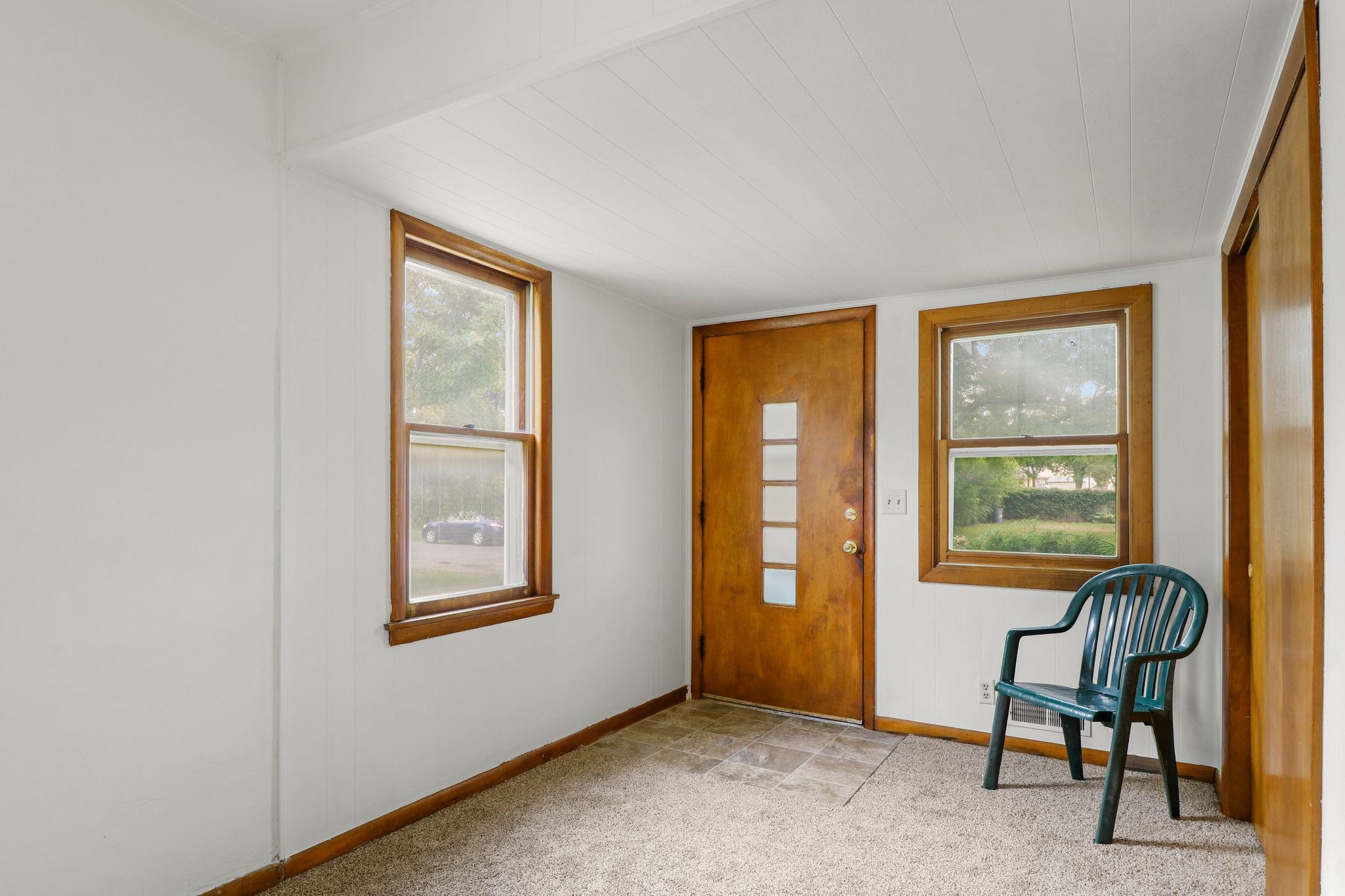 3570 Ridgeway Avenue Madison, WI 53704 - Photo 11 of 36 Gallery Image 11