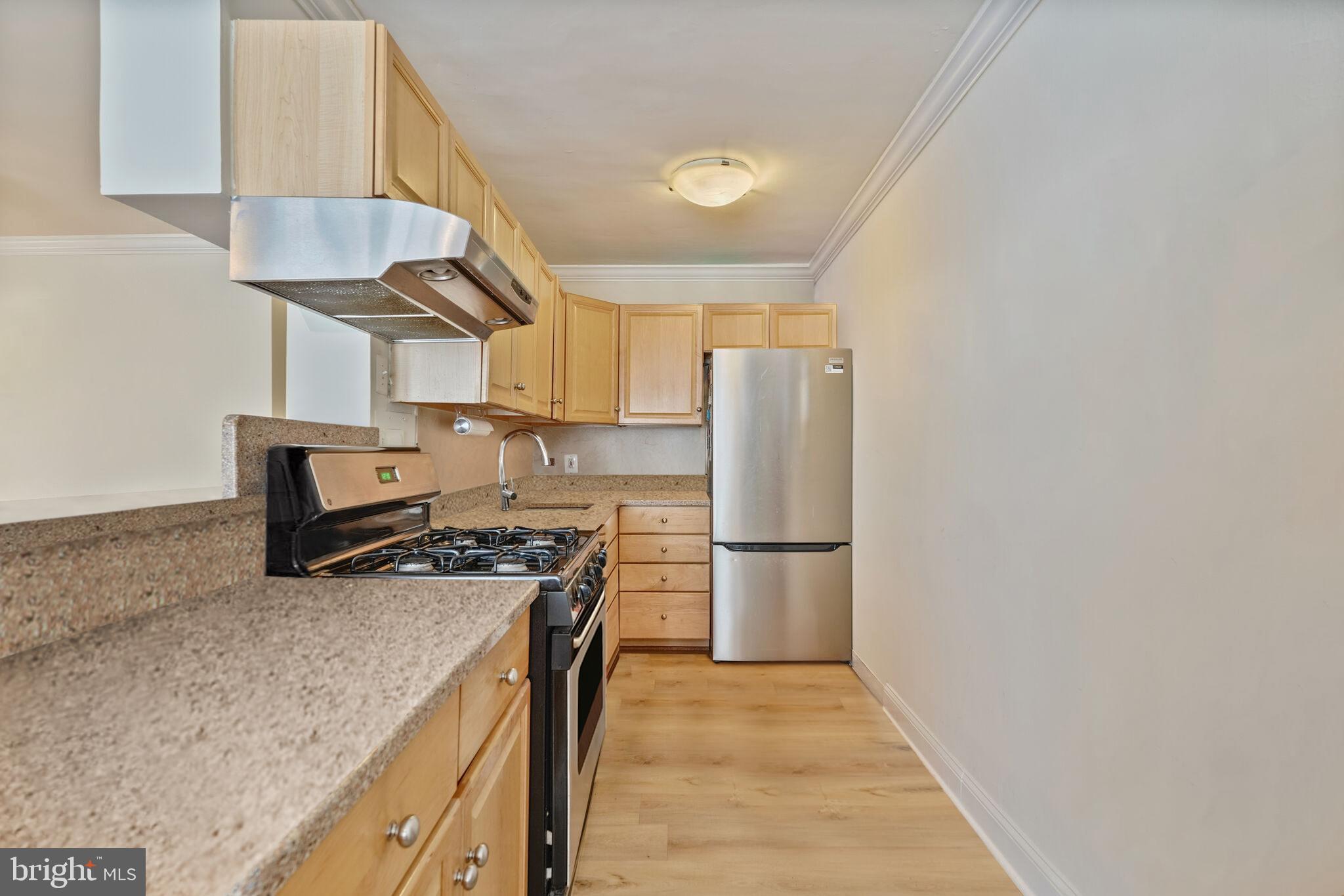 1330 New Hampshire Avenue Northwest, Unit 215 Washington, DC 20036 - Photo 6 of 14 Updated kitchen