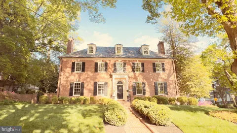 $4,185,000 | 4920 Palisade Lane Northwest, Washington, DC 20016