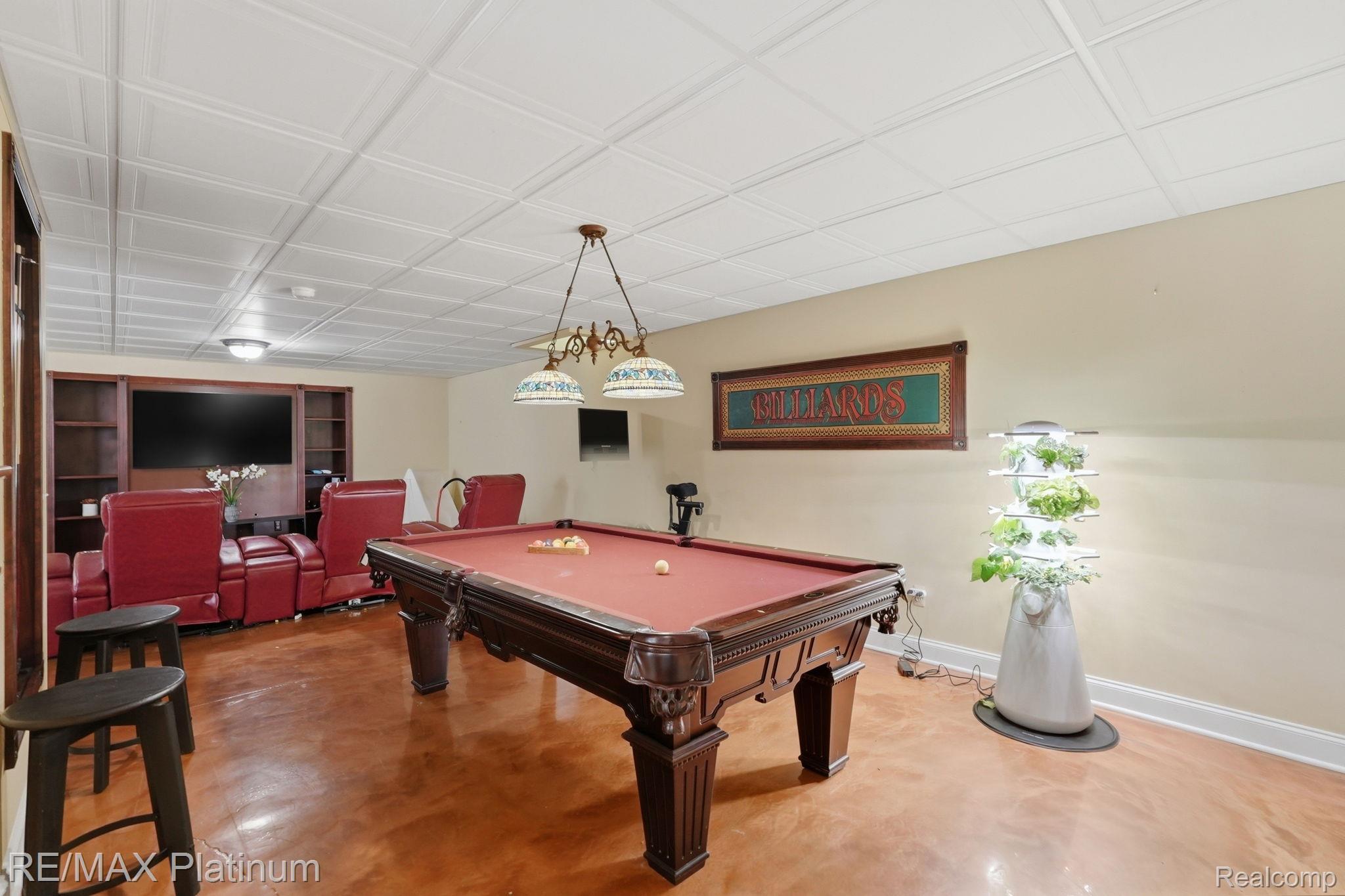 1713 Town Commons Drive Howell, MI 48855 - Photo 30 of 44 18-web-or-mls-1713_Town_Commons_Dr_018.jpg