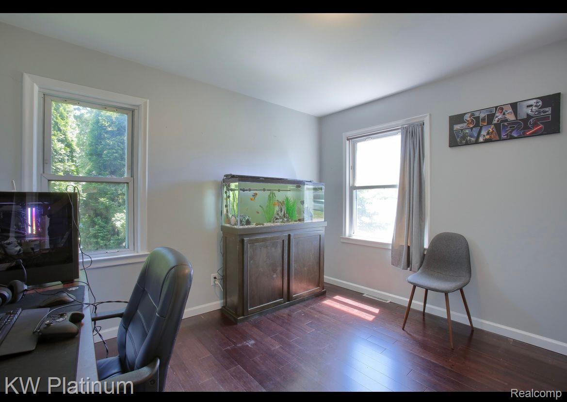 20449 12 Mile Road Roseville, MI 48066 - Photo 10 of 15 Gallery Image 10
