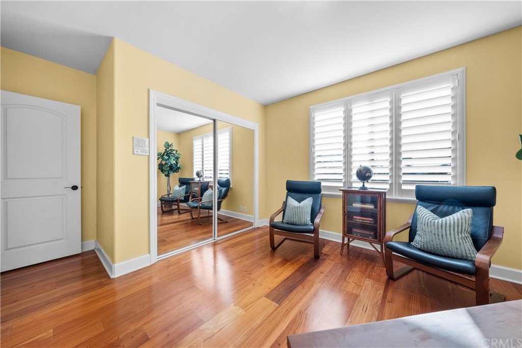 644 10th Street Hermosa Beach, CA 90254 - Photo 28 of 60 a bedroom with a bed and window