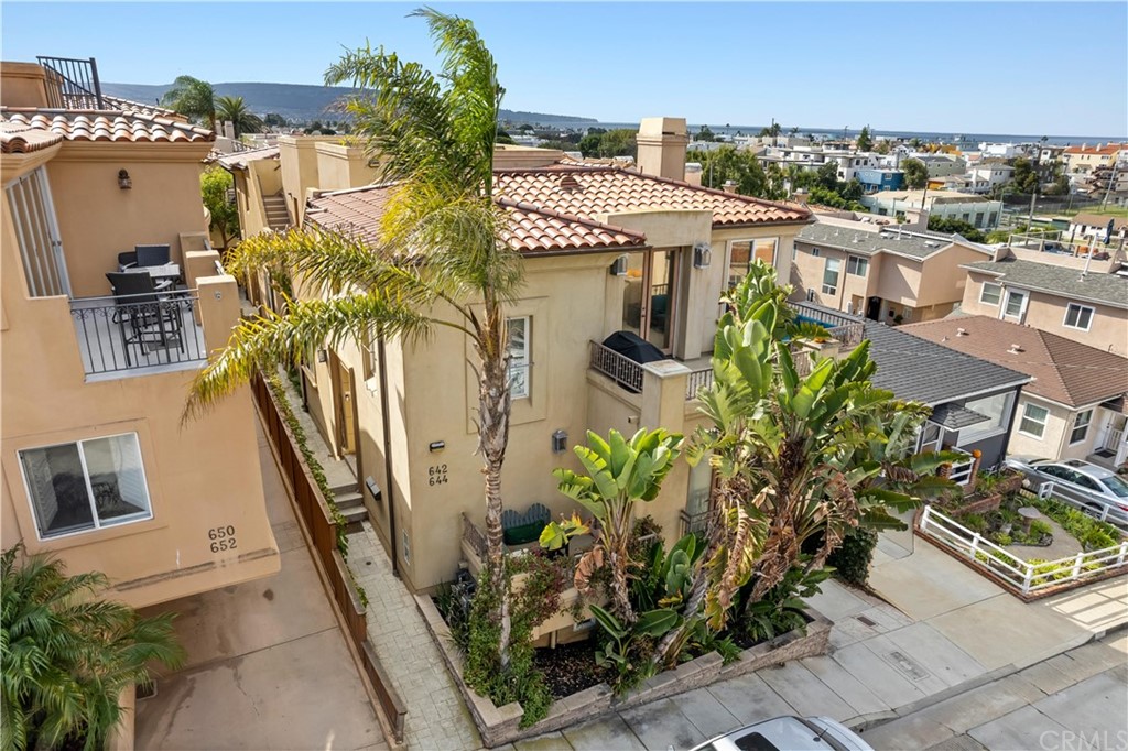 644 10th Street Hermosa Beach, CA 90254 - Photo 58 of 60 Ariel view