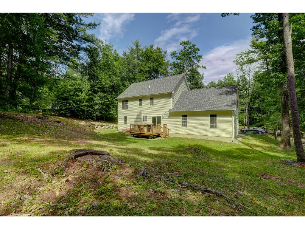 149 Naticook Road Merrimack, NH 03054 - Photo 2 of 34