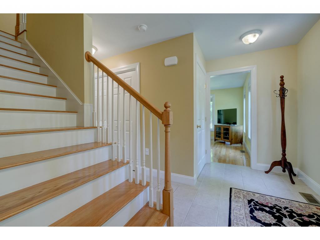 149 Naticook Road Merrimack, NH 03054 - Photo 15 of 34