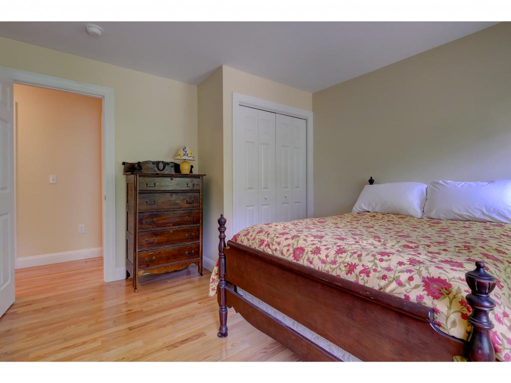 149 Naticook Road Merrimack, NH 03054 - Photo 22 of 34