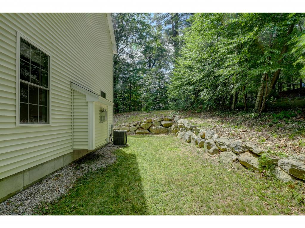 149 Naticook Road Merrimack, NH 03054 - Photo 32 of 34