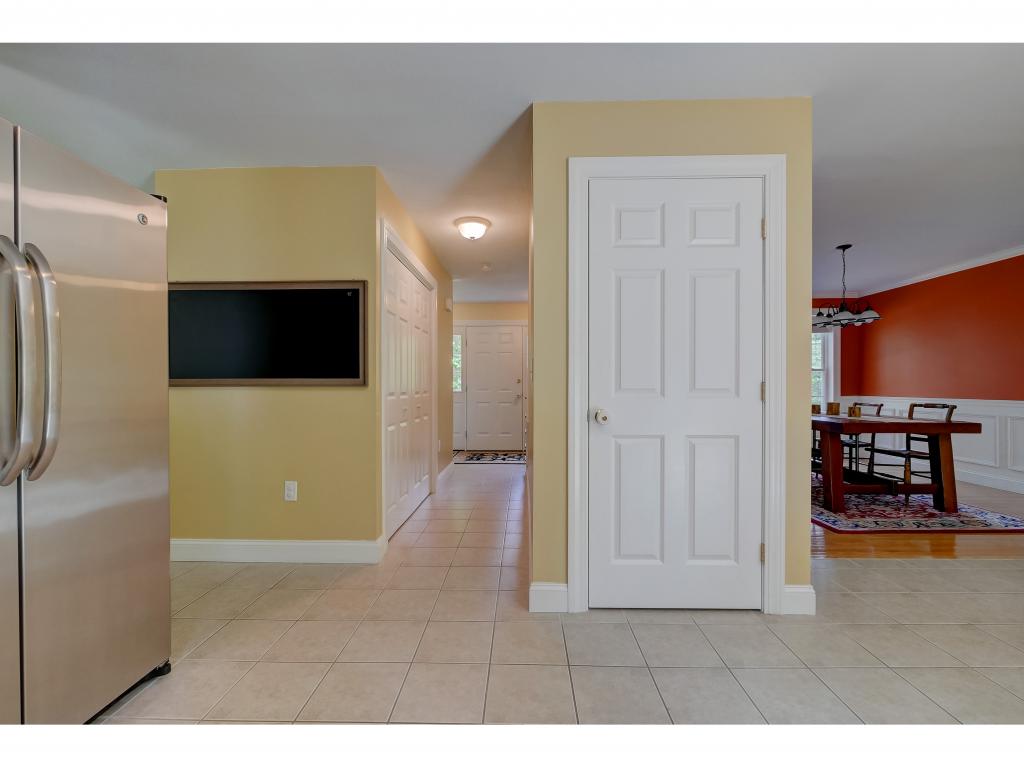 149 Naticook Road Merrimack, NH 03054 - Photo 7 of 34