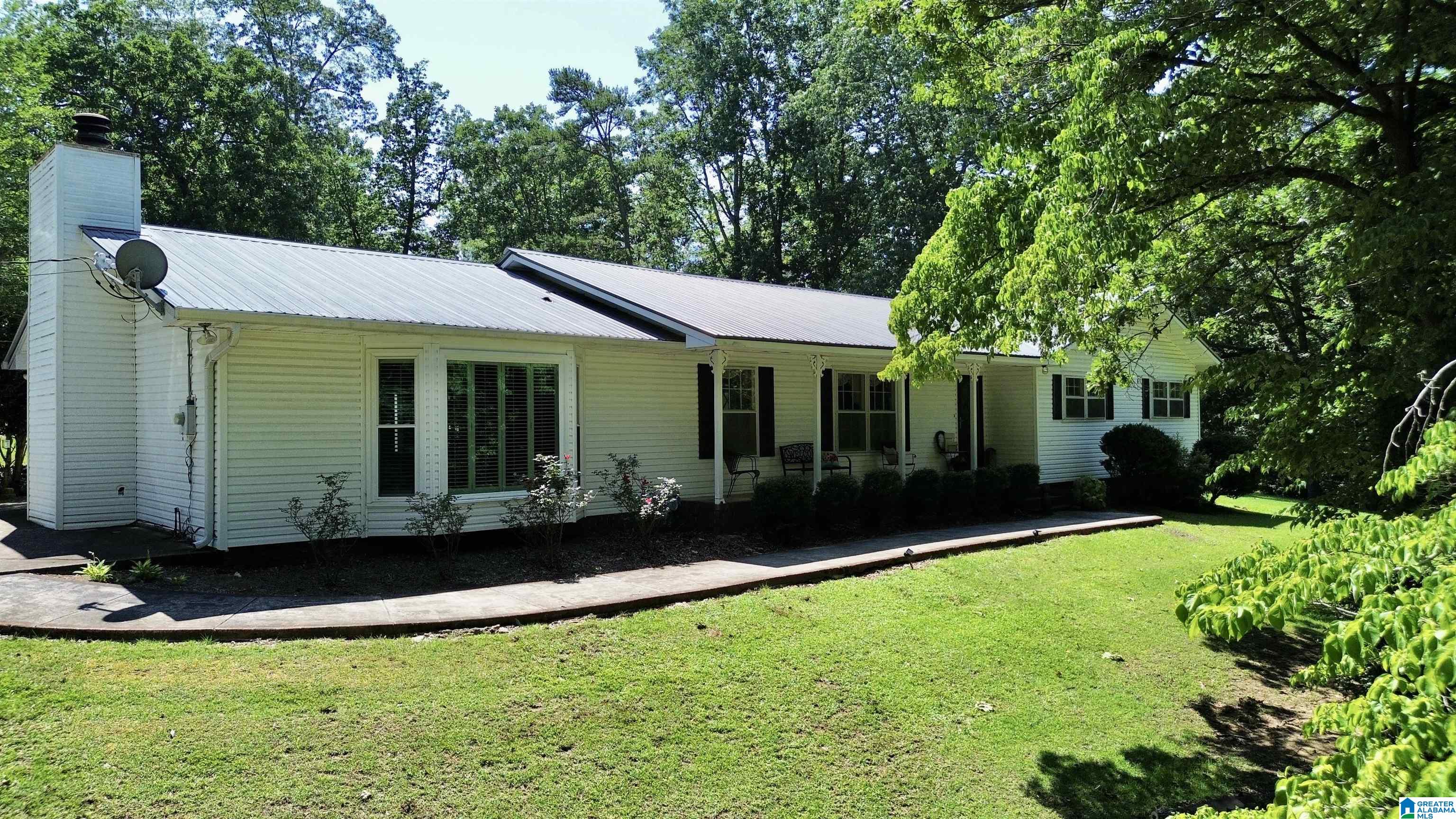 1371 Smoke Rise Trail Warrior, AL 35180 - Photo 1 of 64
