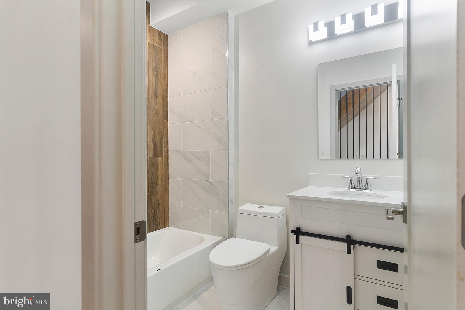 3118 Ridge Avenue, Unit 1 Philadelphia, PA 19121 - Photo 14 of 19