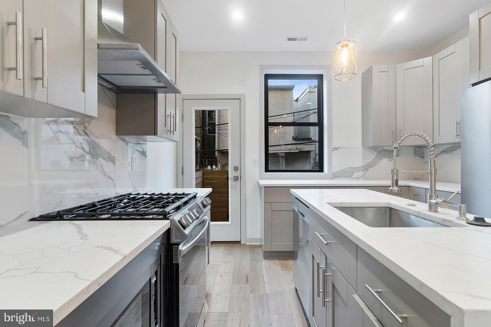 3118 Ridge Avenue, Unit 1 Philadelphia, PA 19121 - Photo 7 of 19