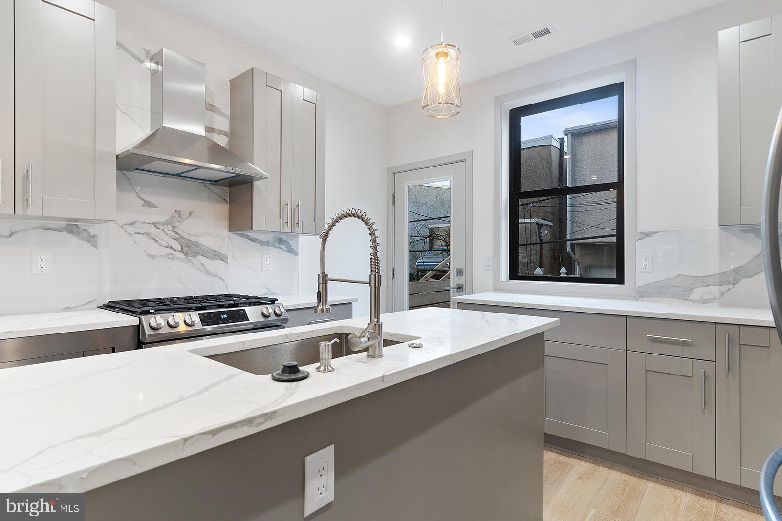 3118 Ridge Avenue, Unit 1 Philadelphia, PA 19121 - Photo 8 of 19