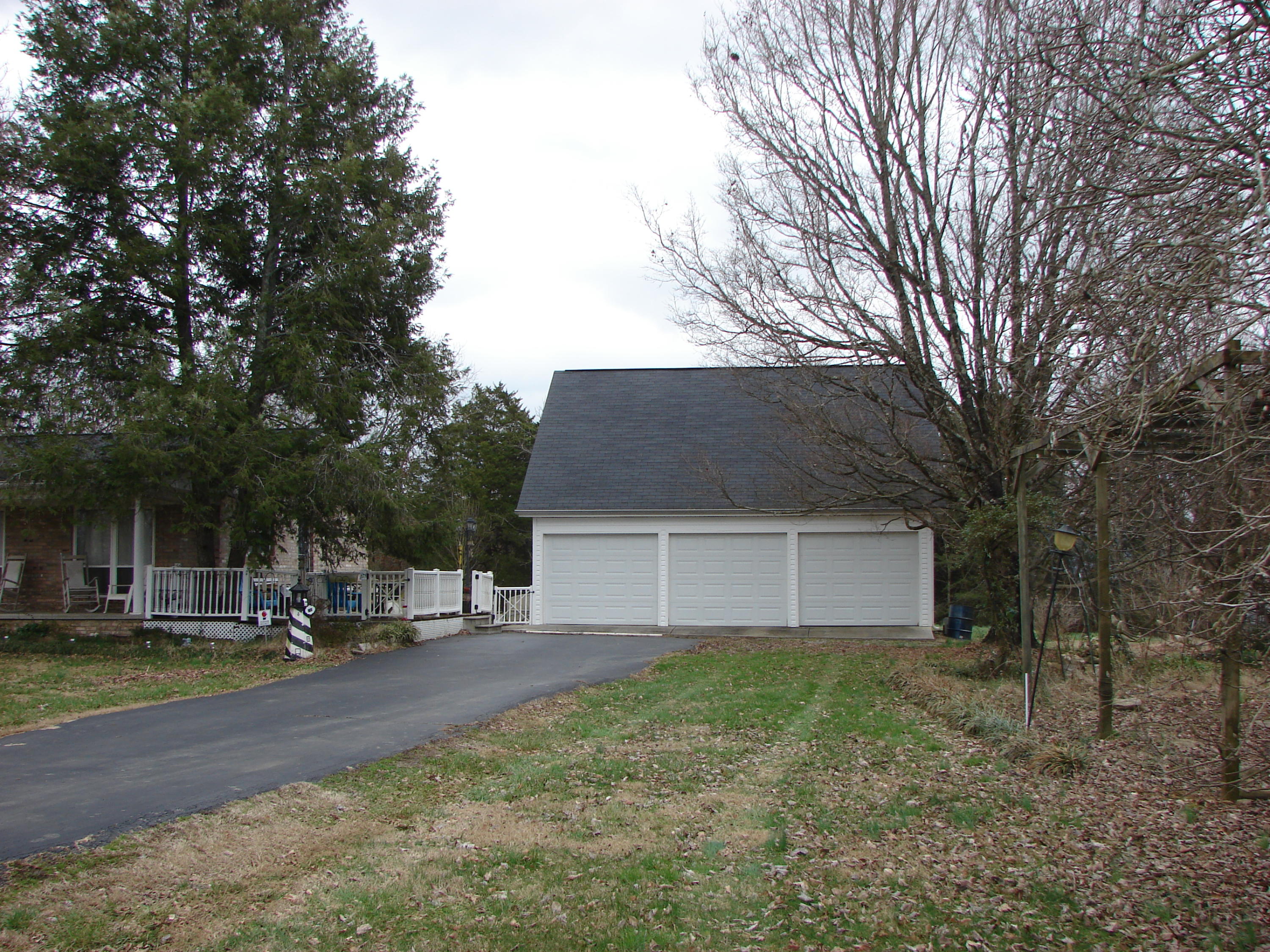 7704 Clapps Chapel Road Corryton, TN 37721 - Photo 8 of 15 08