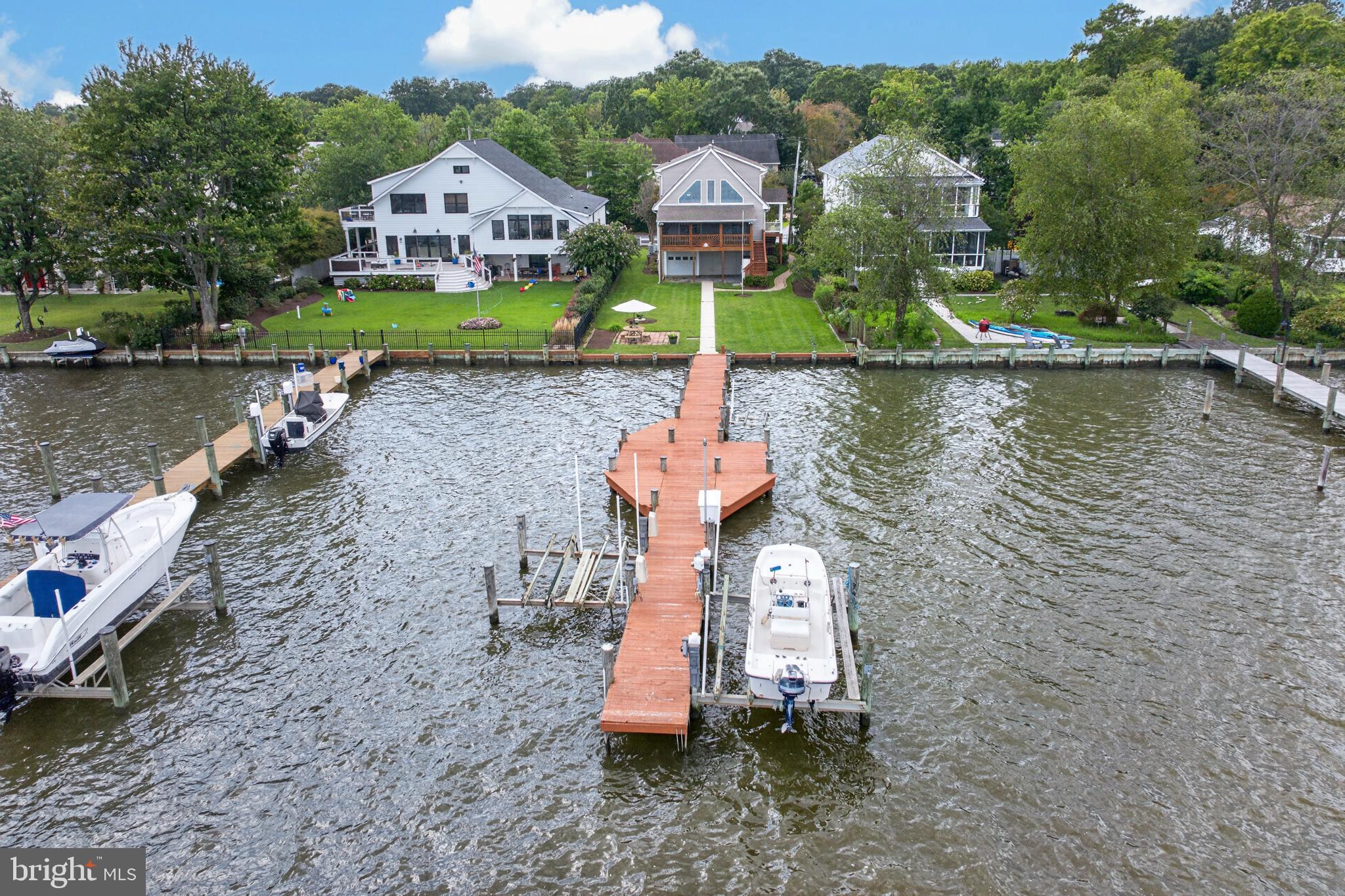 3641 Branhum Road Edgewater, MD 21037 - Photo 3 of 117 Gallery Image 3