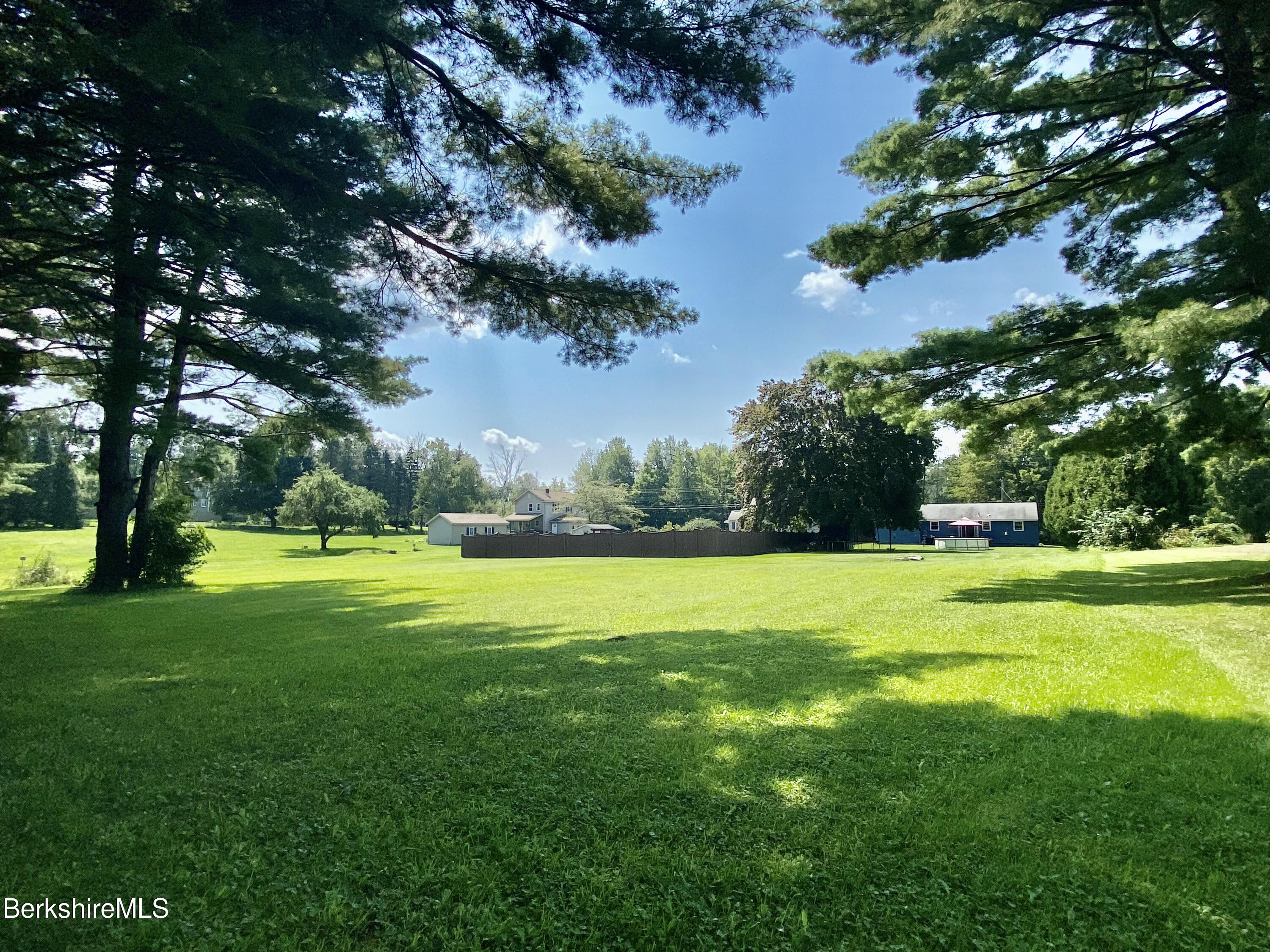 96 Melbourne Road Pittsfield, MA 01201 - Photo 24 of 25 AA209440-B506-421A-BD61-9581ECEA0436